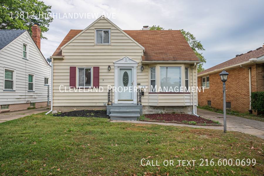 House for rent at 13812 Highlandview Ave, Cleveland, OH 44135