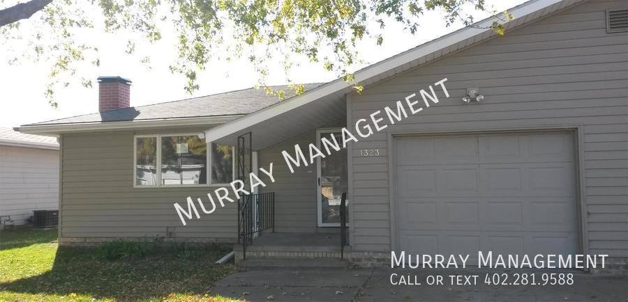 Apartment for rent at 1323 Ohio St, Fremont, NE 68025