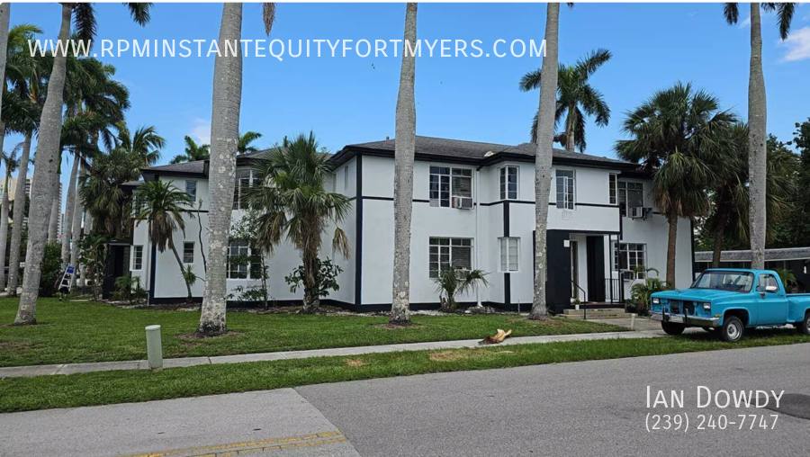 Apartment for rent at 2556 First St #9, Fort Myers, FL 33901