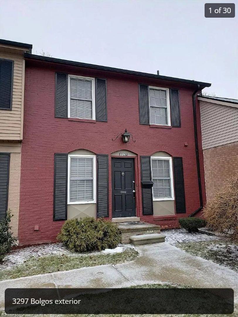 Townhouse for rent at 3297 Bolgos Circle, Ann Arbor, MI 48105