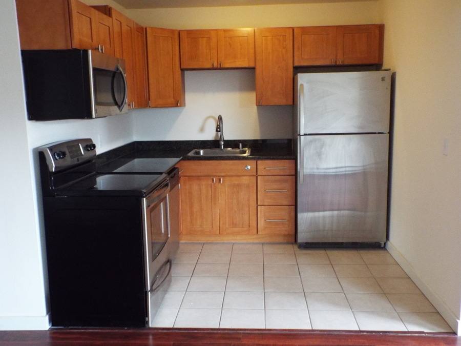 Apartment for rent at 4245 27th Ave W #4, Seattle, WA 98199