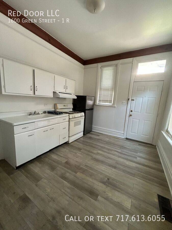 Apartment for rent at 1600 Green St #1 R, Harrisburg, PA 17102
