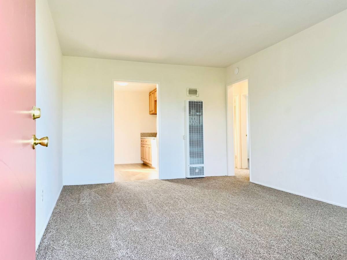 Apartment for rent at 1958 1 2 Oliver Ave, San Diego, CA 92109