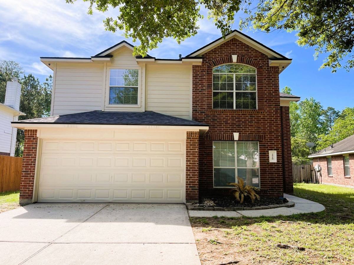 House for rent at 2518 Hidden Park Lane, Conroe, TX 77385