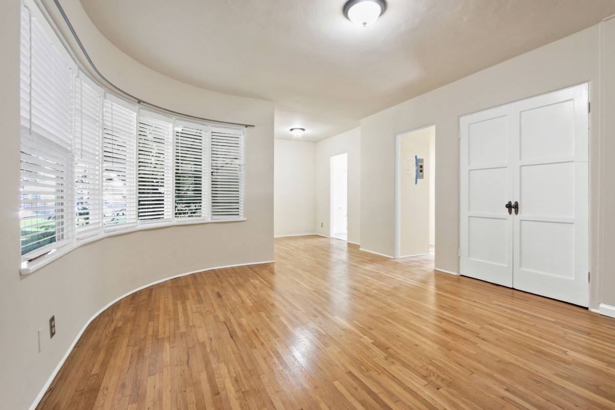 Apartment for rent at 2202-2206 20th St, Santa Monica, CA 90405