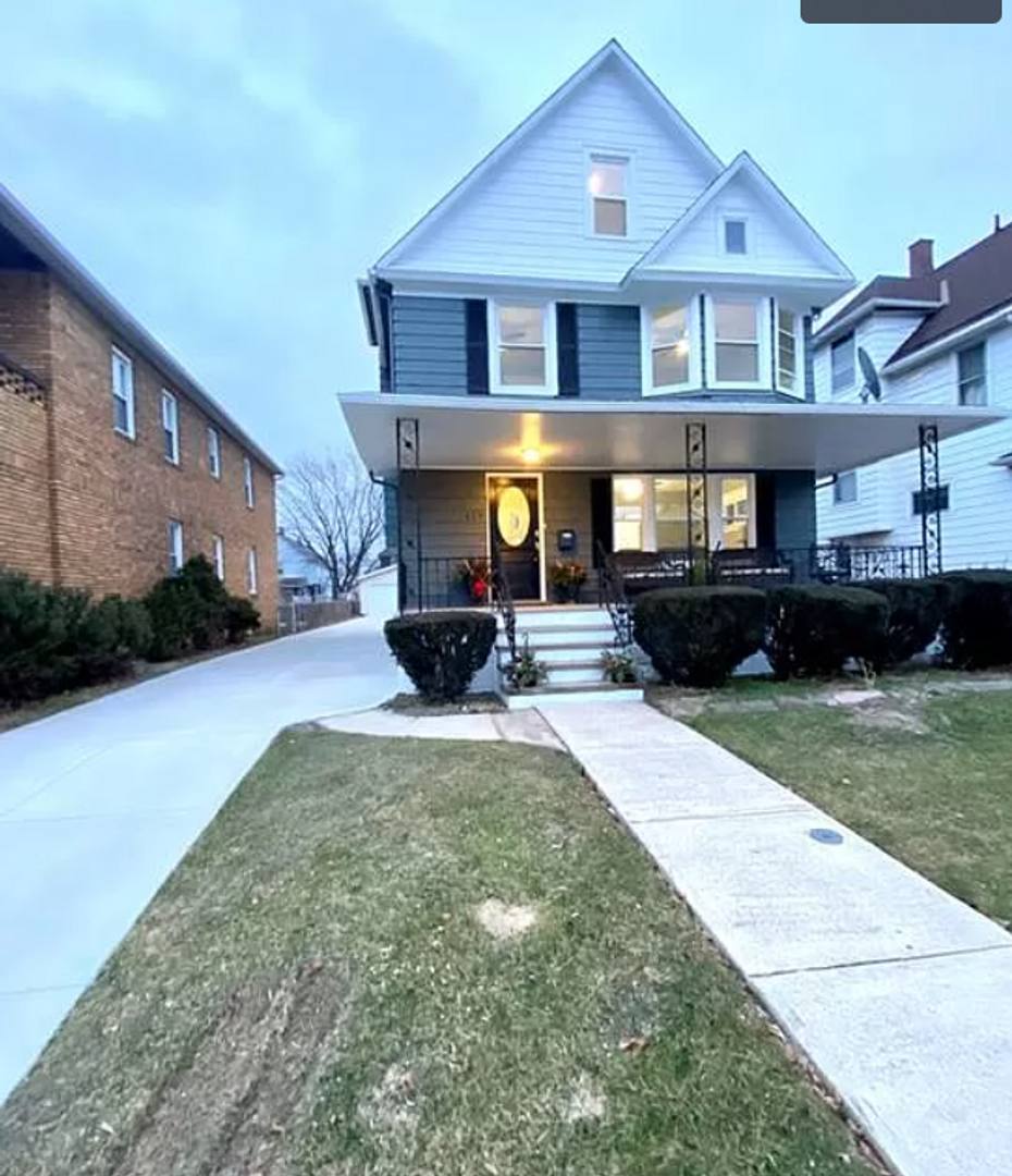 House for rent at 1625 Alameda Ave, Lakewood, OH 44107
