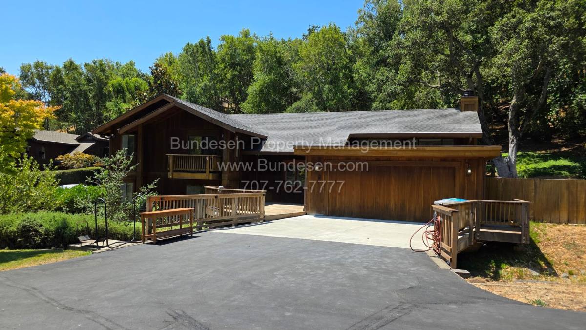 House for rent at 5 Oak Forest Rd, Novato, CA 94949