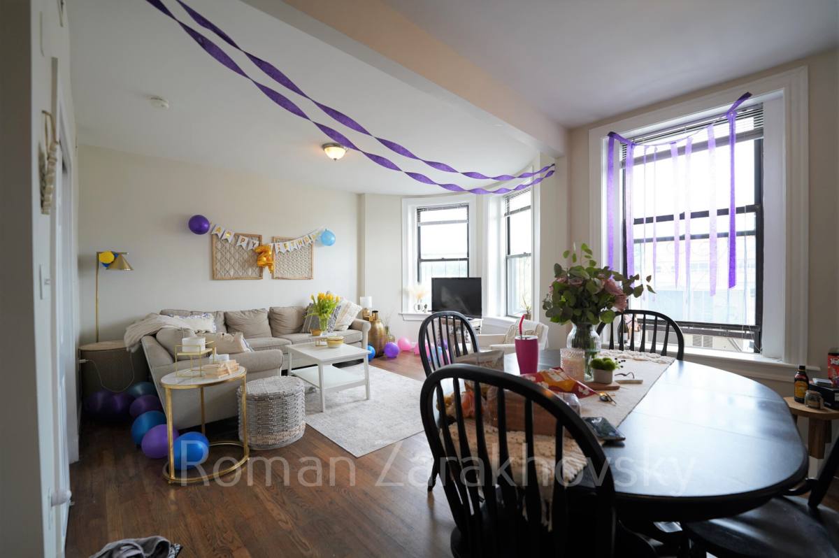 Apartment for rent at 1942 Beacon St #2Z, Brighton, MA 02135