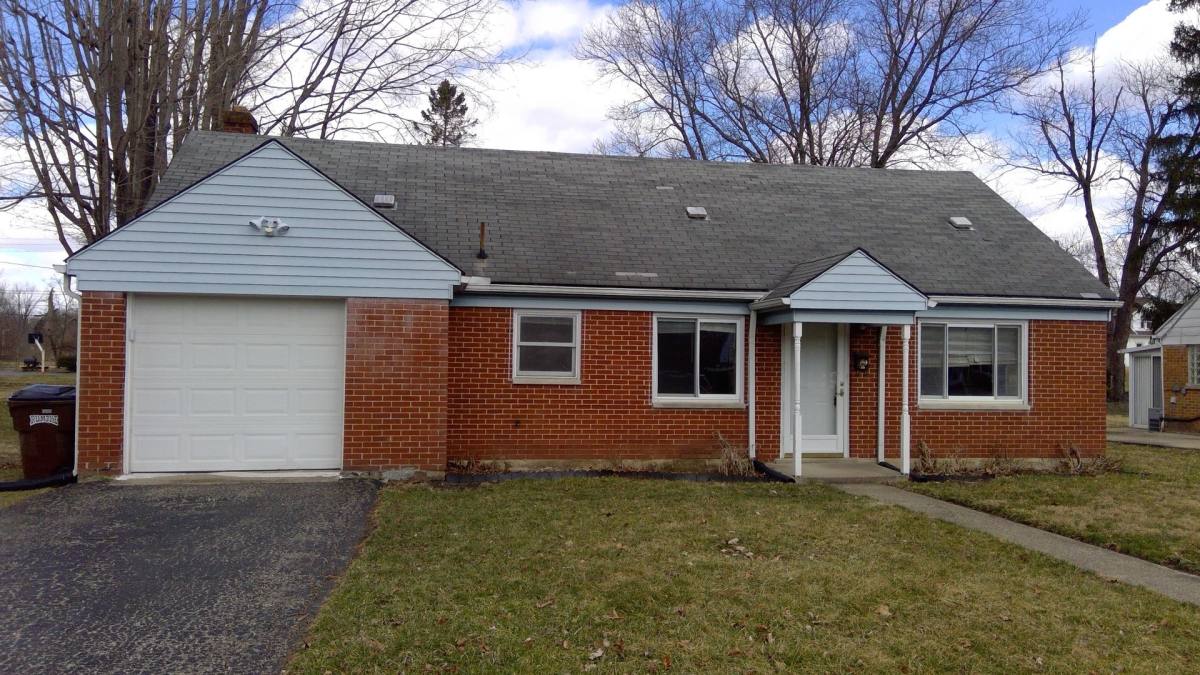 House for rent at 309 Grand Ave, Dayton, OH 45426
