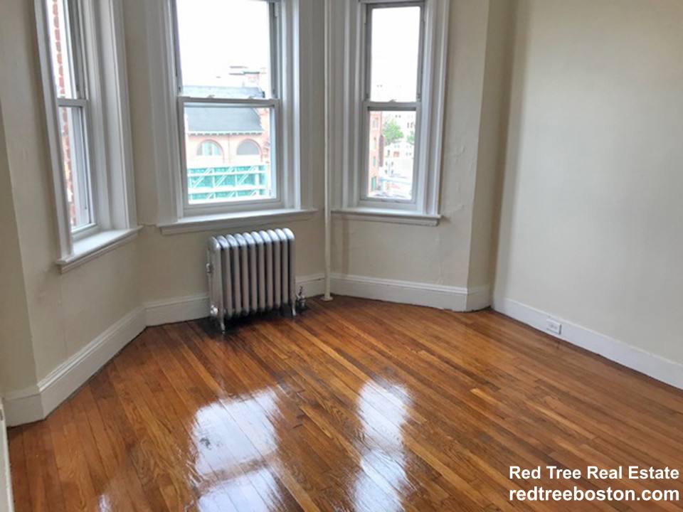 Apartment for rent at 1175 Boylston St #35, Boston, MA 02215
