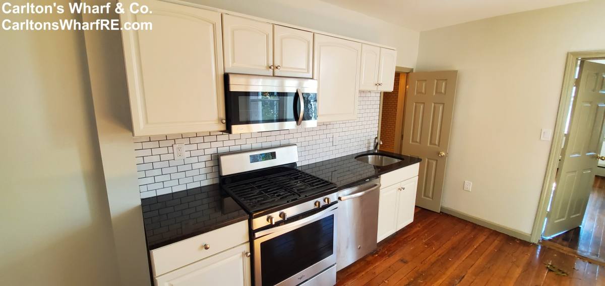 Apartment for rent at 191 Maverick St #2R, East Boston, MA 02128