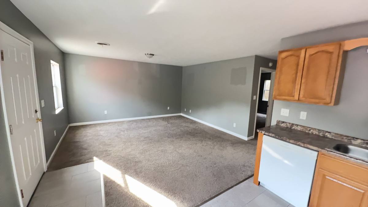 Apartment for rent at 15745 & 15747 W Andrew Johnson Highway, Bulls Gap, TN 37711
