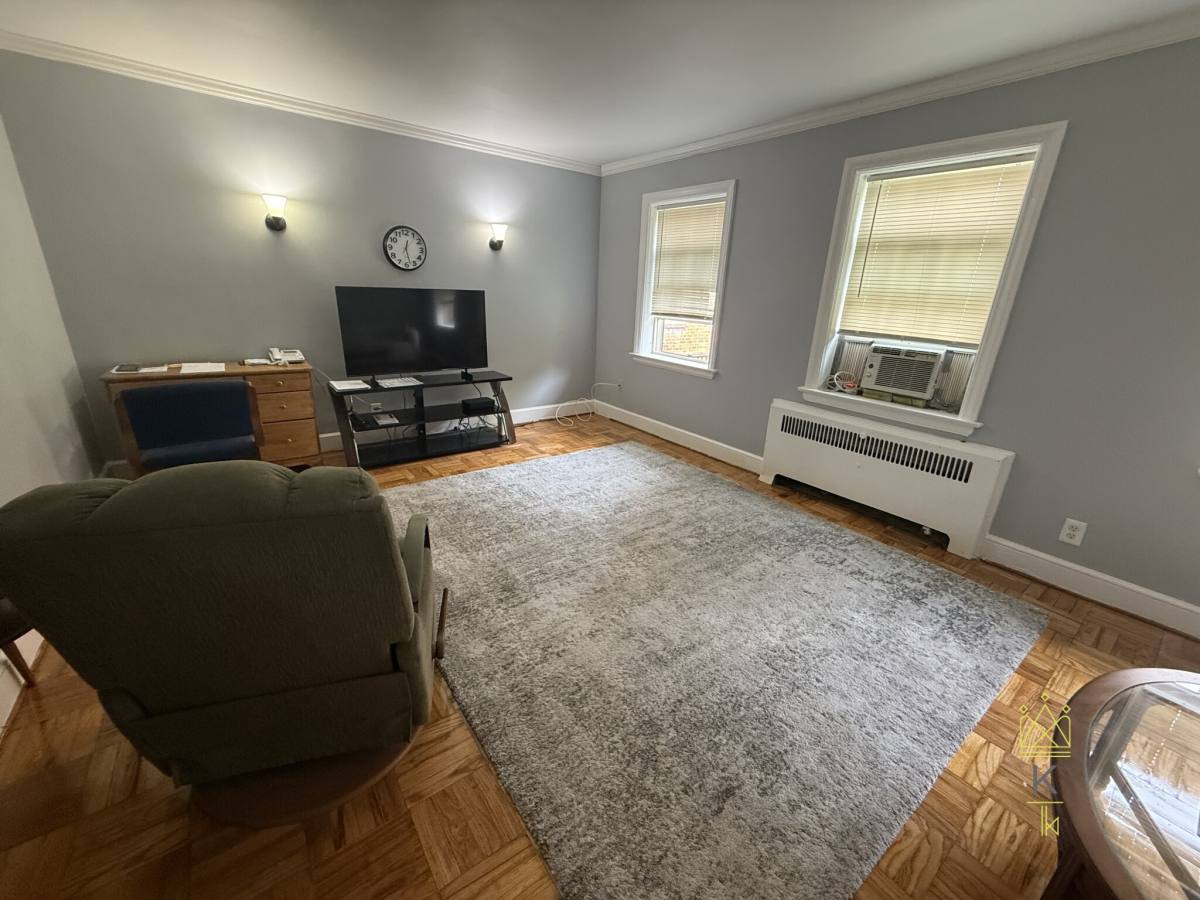 Apartment for rent at 312 Washington St #3-1, Wellesley Hills, MA 02481