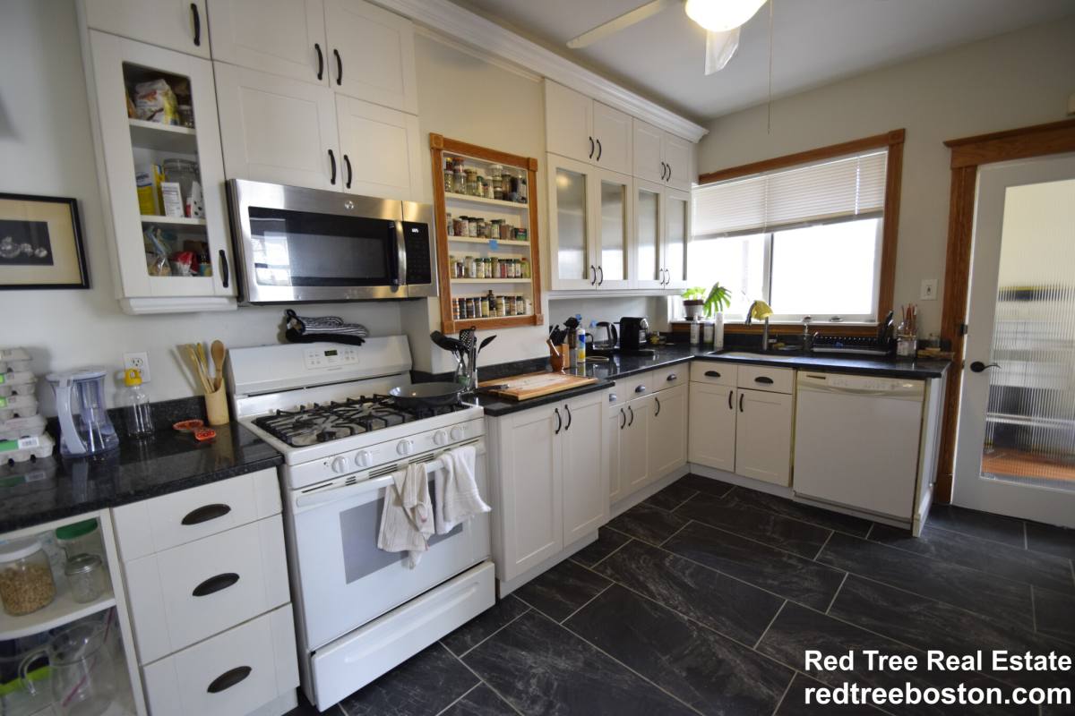 House for rent at 27-29 Page St #29, Revere, MA 02151