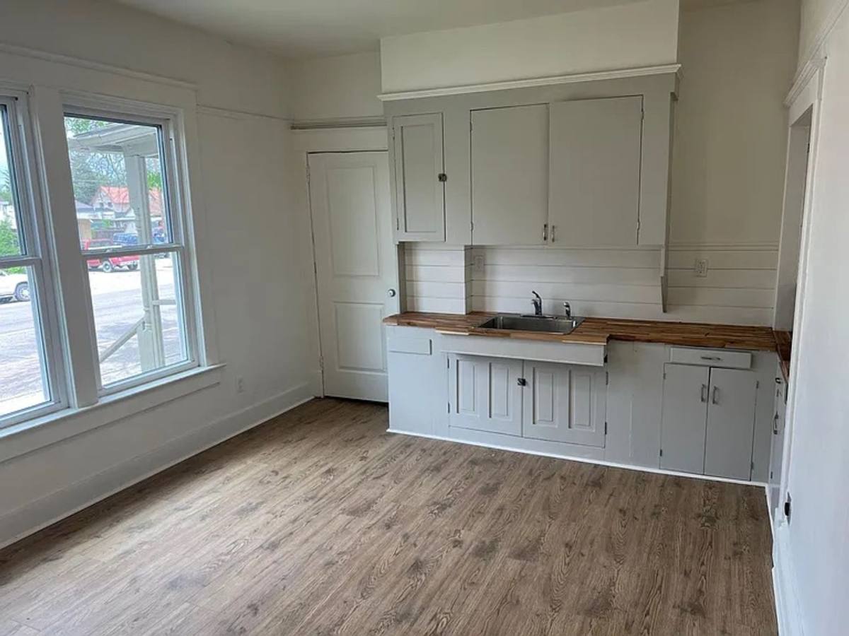 Apartment for rent at 601 5th Ave S, Great Falls, MT 59405