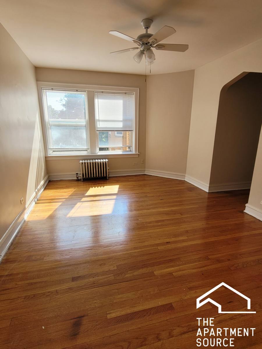Apartment for rent at 5026 N Springfield Ave #3W, Chicago, IL 60625