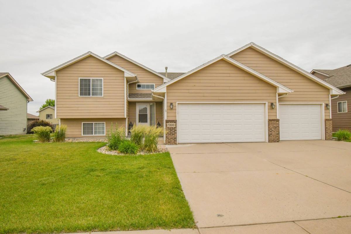 House for rent at 5300 S Sirocco Ave, Sioux Falls, SD 57108