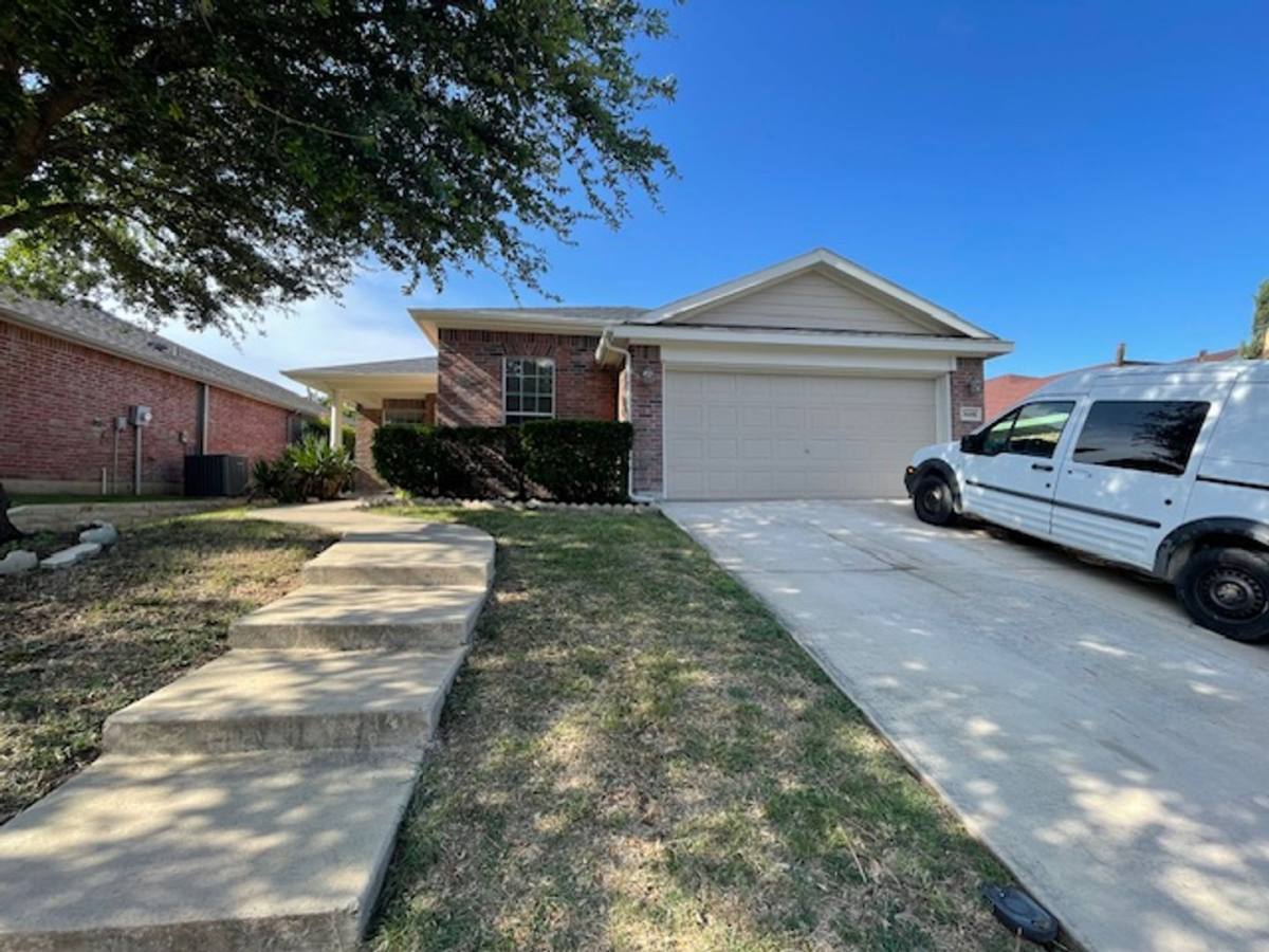 House for rent at 3608 Black Ranch Court, Roanoke, TX 76262