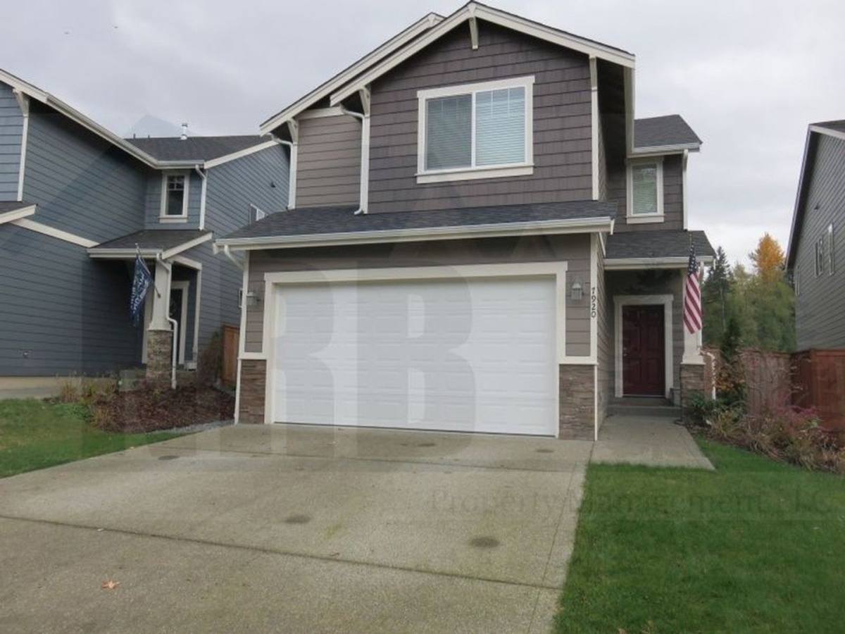 House for rent at 7920 164th St E, Puyallup, WA 98375