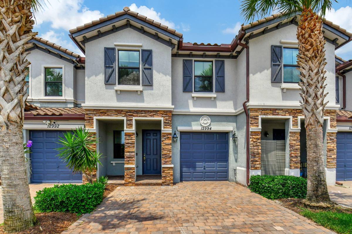 Townhouse for rent at 12994 Anthorne Lane, Boynton Beach, FL 33436
