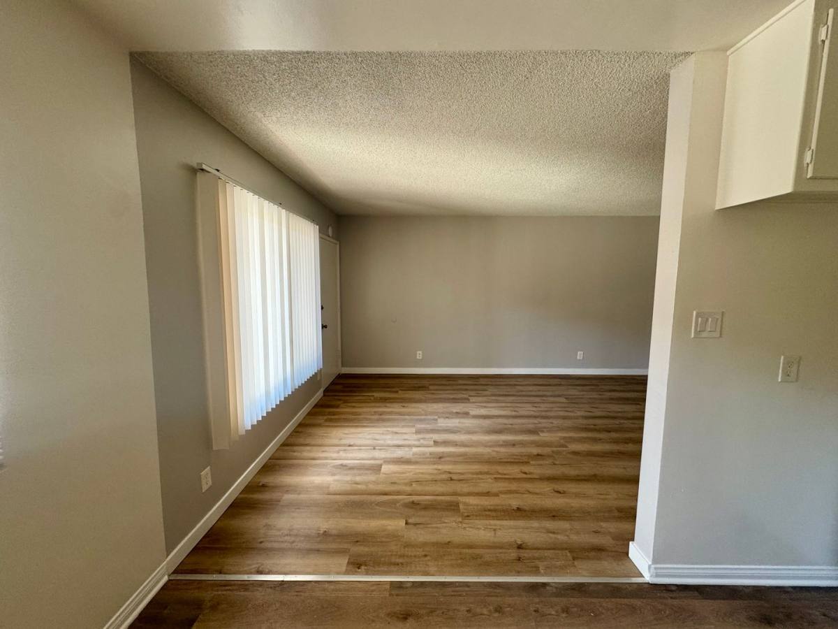 Apartment for rent at 2264 San Anseline Ave, Long Beach, CA 90815