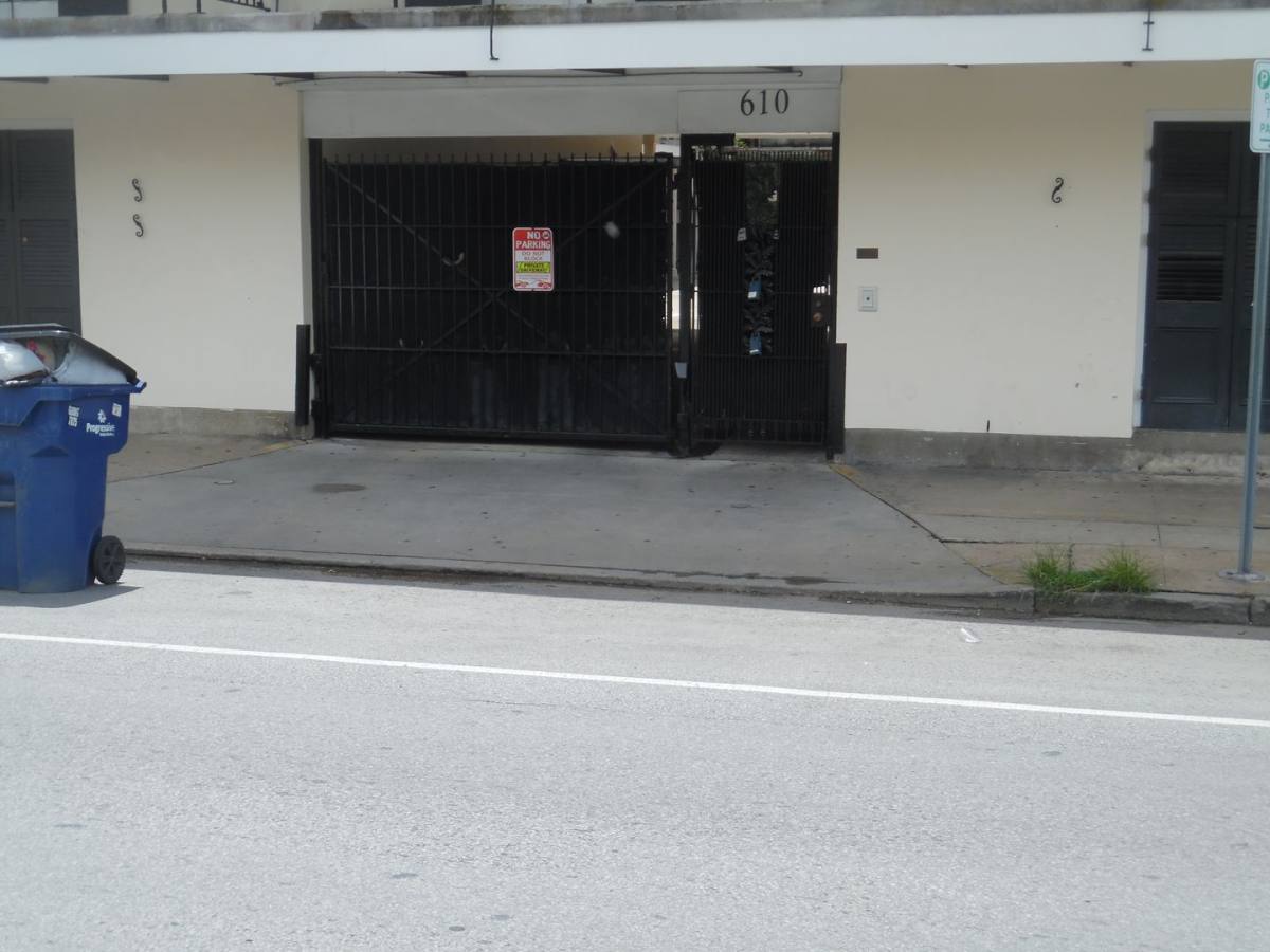 Condo for rent at 608 N Rampart St, New Orleans, LA 70112