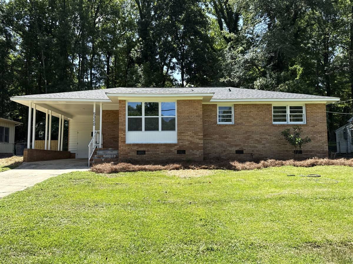 House for rent at 5320 Dolphin Lane, Charlotte, NC 28215