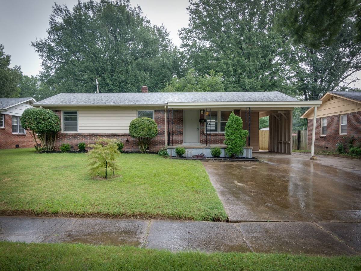 House for rent at 1898 Sea Isle Rd, Memphis, TN 38117