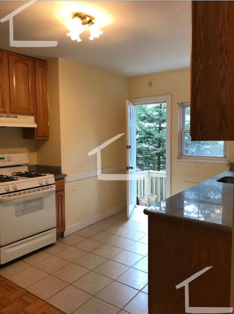 Townhouse for rent at 16 Shanley St #1R, Brighton, MA 02135