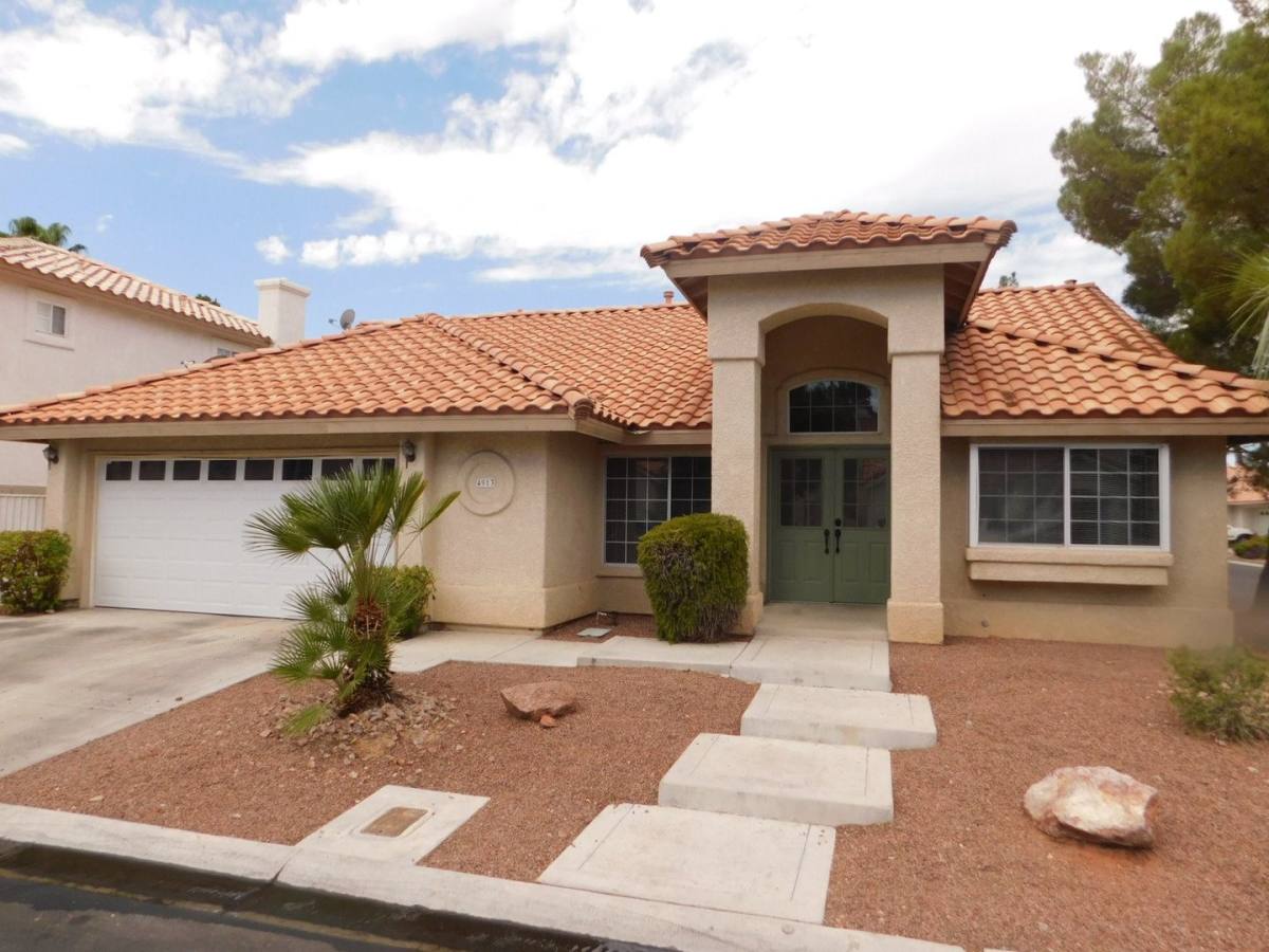 House for rent at 4913 Forest Oaks Dr, Las Vegas, NV 89149