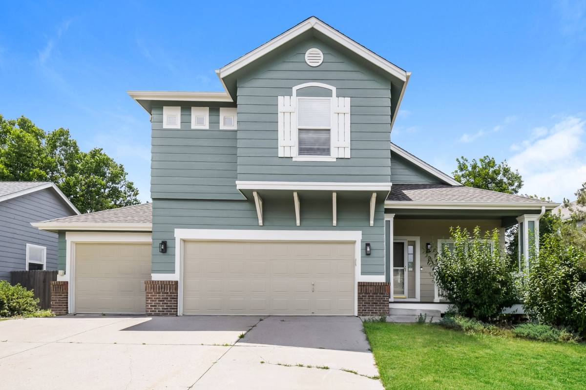 House for rent at 12575 S Beaver Creek Way, Parker, CO 80134