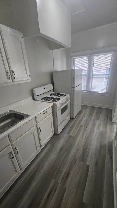 Apartment for rent at 1026 Ingraham St #402, Los Angeles, CA 90017