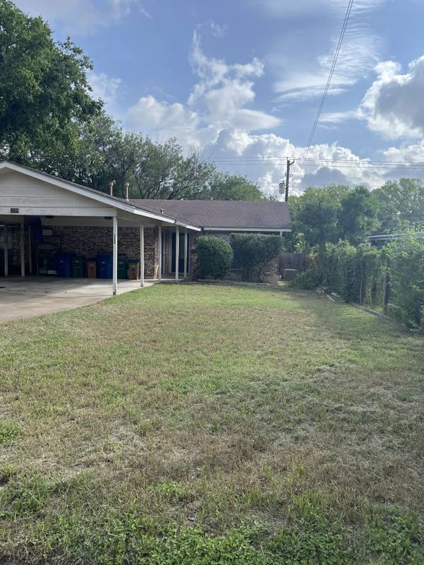 Townhouse for rent at 1508 Valleyridge Dr, Austin, TX 78704