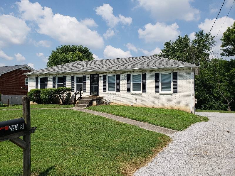Apartment for rent at 290 Largo Dr, Nashville, TN 37211
