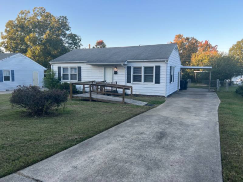 House for rent at 2132 Martin St, Burlington, NC 27217