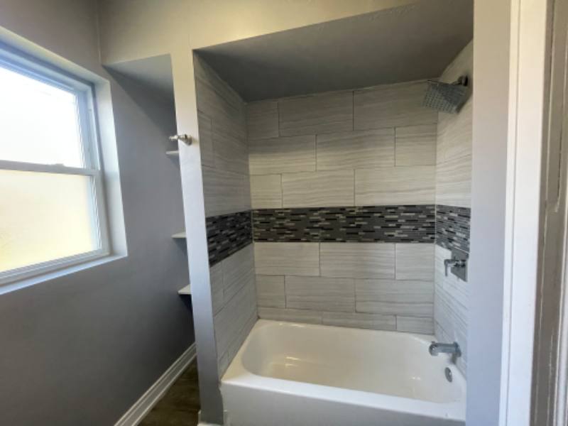 Apartment for rent at 760 S Kilbourn Ave #1, Chicago, IL 60624