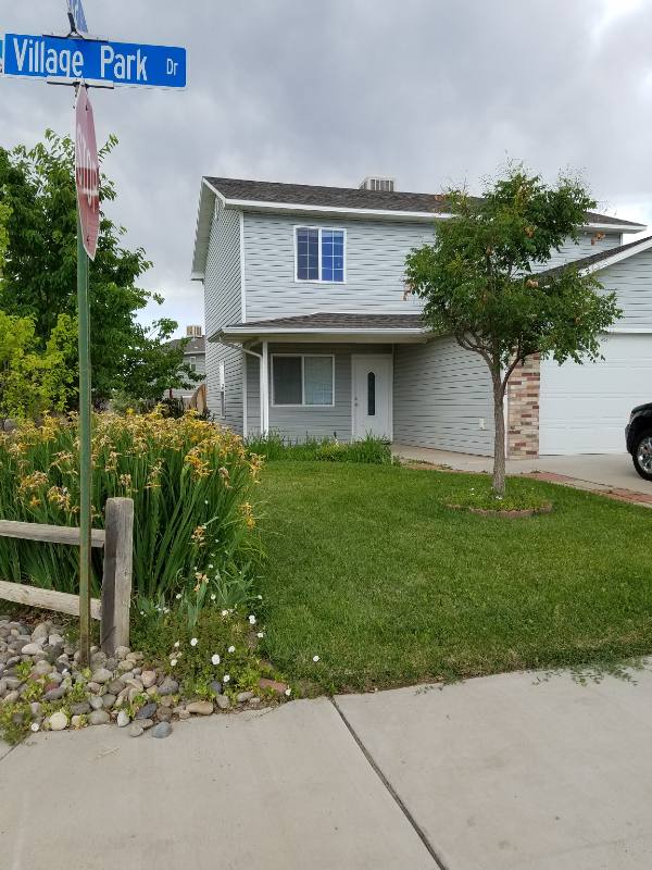 House for rent at 2823 1 2 Village Park Dr, Grand Junction, CO 81506