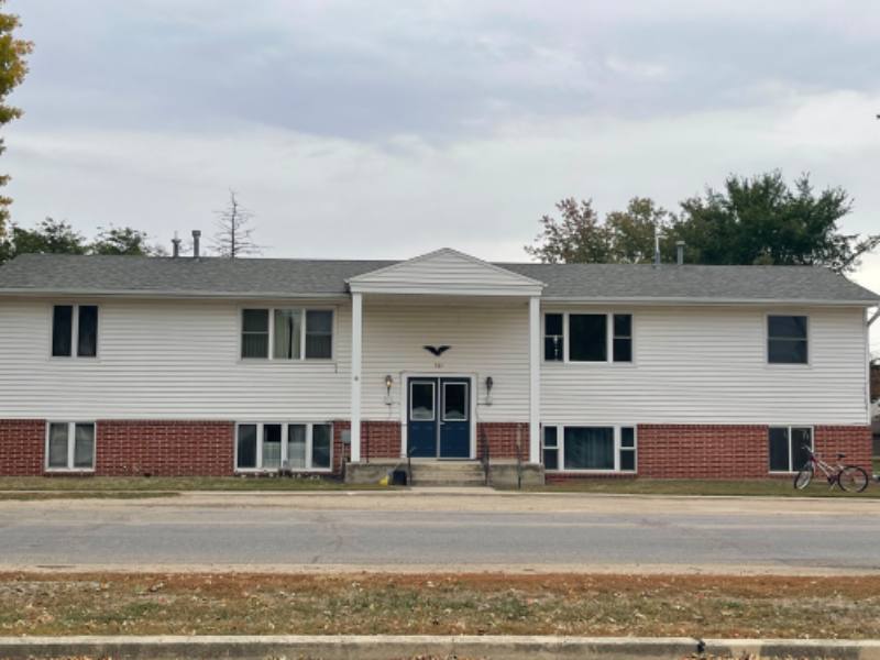 Apartment for rent at 301 S Virginia Ave, George, IA 51237