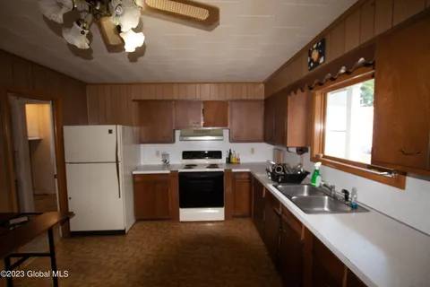 Apartment for rent at 74 W 8th Ave #2, Gloversville, NY 12078