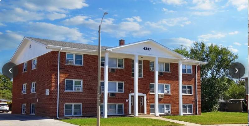 Apartment for rent at 4337 S Prescott Ave #4B, Lyons, IL 60534