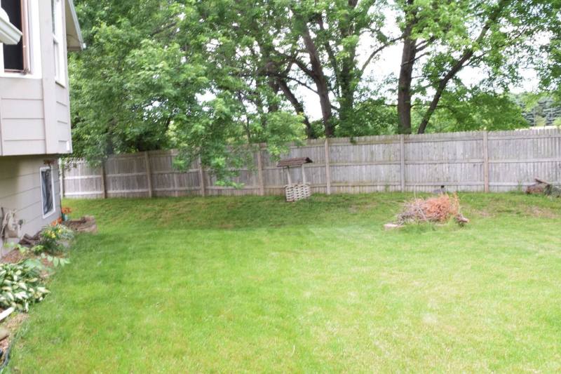 House for rent at 4265 Ximines Lane N, Minneapolis, MN 55441