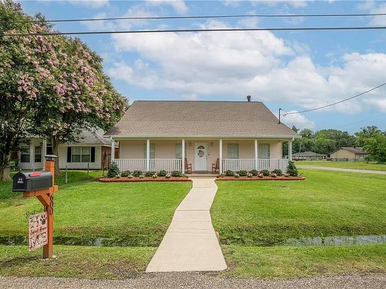 House for rent at 600 Gardenia St, La Place, LA 70068