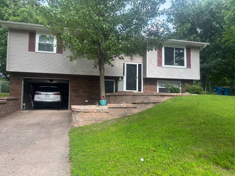House for rent at 1310 Gloucester Dr, Edwardsville, IL 62025