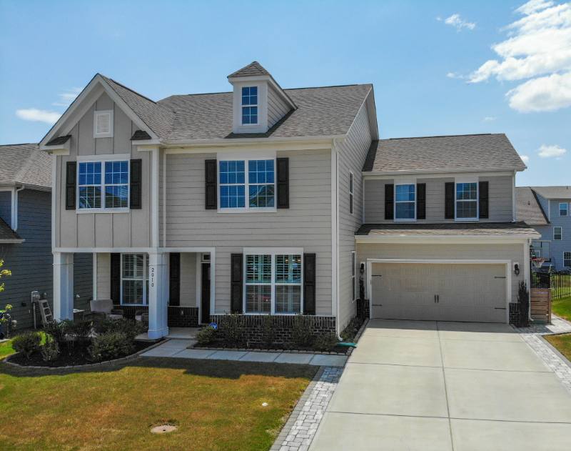 House for rent at 2010 Saddlebred Dr, Lincolnton, NC 28092