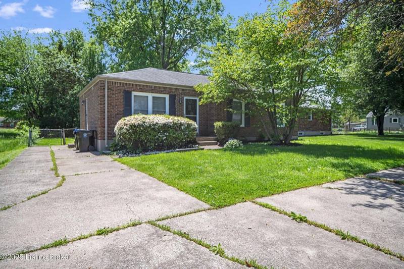 House for rent at 6312 Six Mile Lane, Louisville, KY 40218