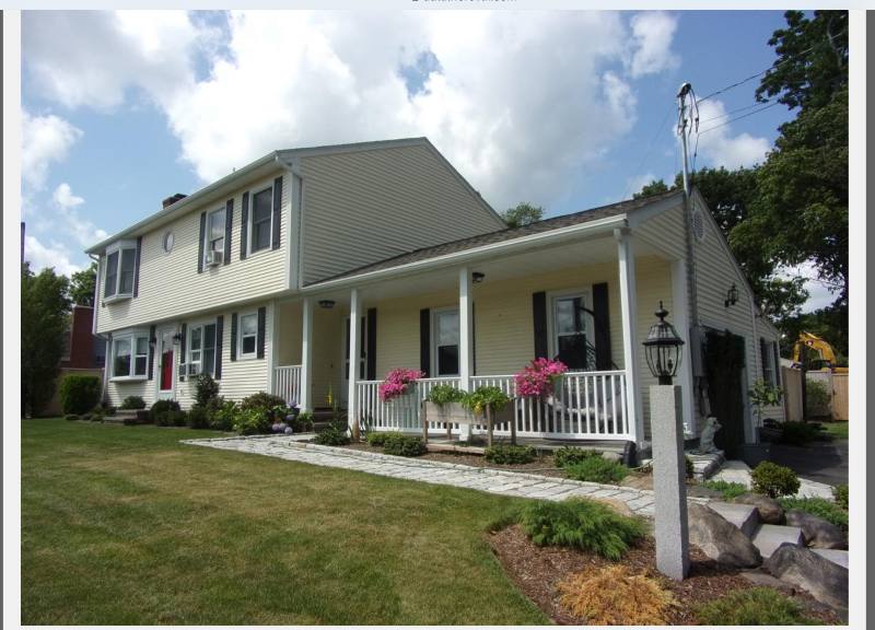 House for rent at 647 Frenchtown Rd, East Greenwich, RI 02818