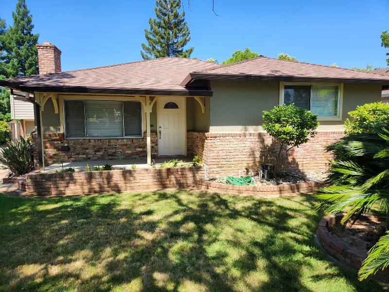 House for rent at 3994 69th St, Sacramento, CA 95820