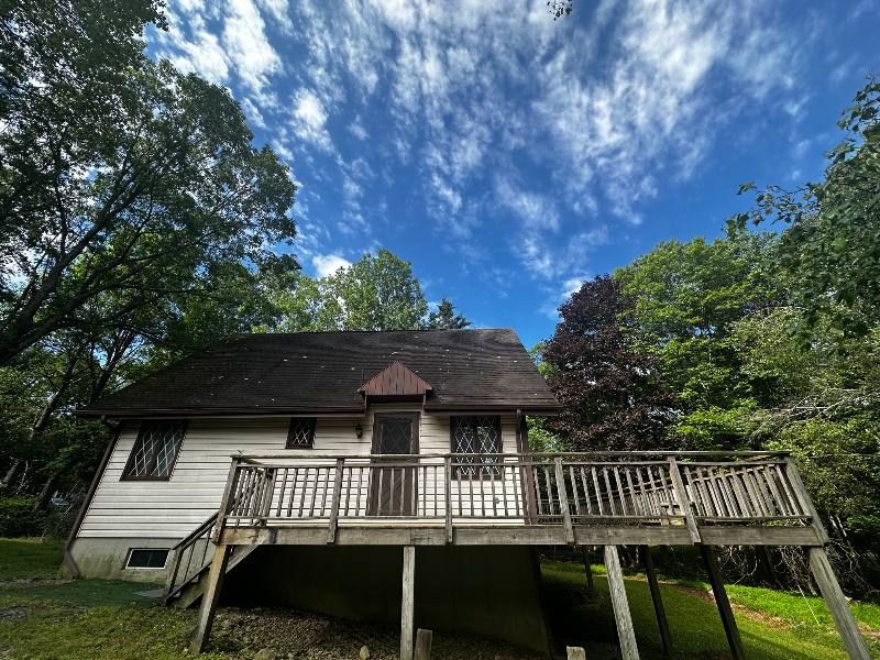 House for rent at 121 Azalea Dr, Albrightsville, PA 18210