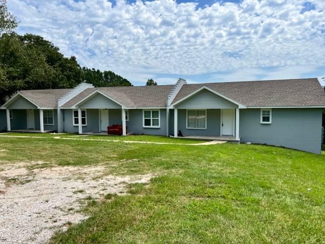 Apartment for rent at 15089 E Highway 264, Lowell, AR 72745
