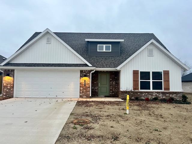 House for rent at 303 Pennington Ave, Farmington, AR 72730